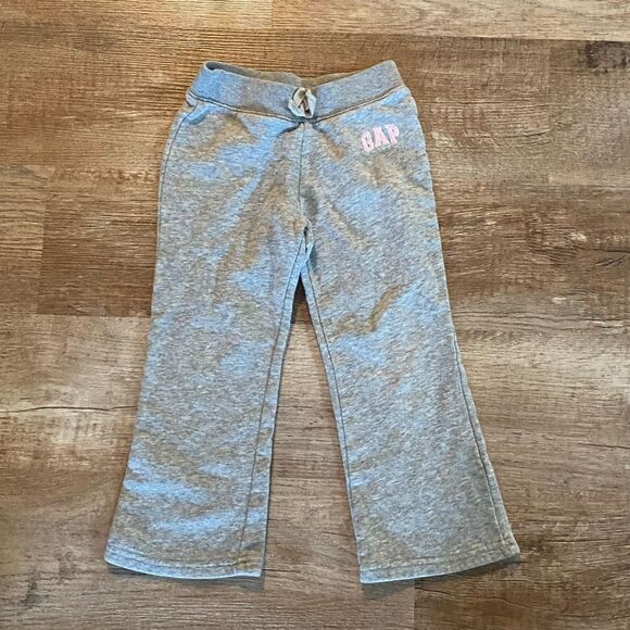 Gap Joggers Gray w Pink Girls Athletic Wear Sweat Pants Size 4T - Picture 3 of 8